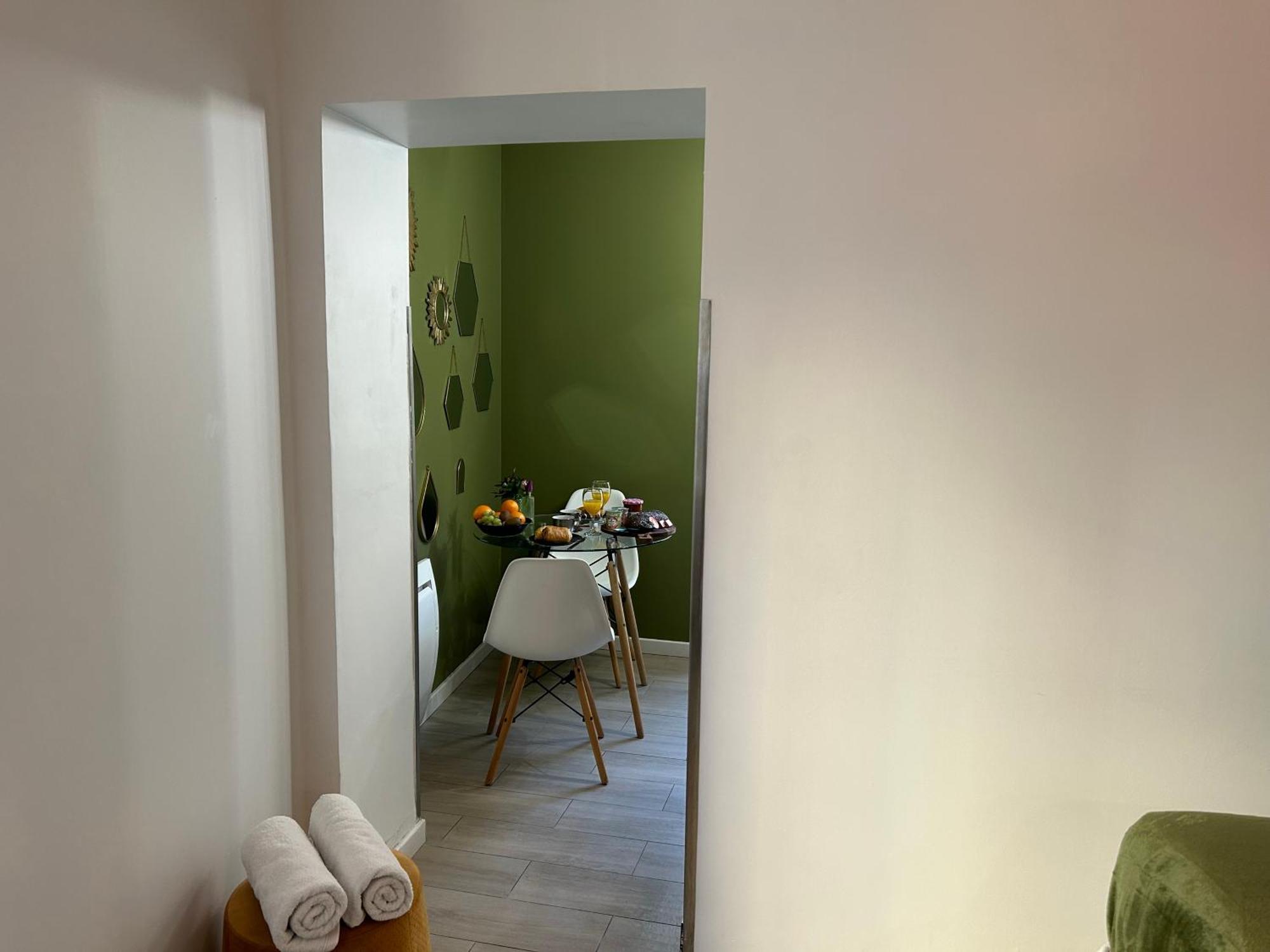 Appart'TERRASSE à 20 min des Champs Élysées Maisons-Laffitte Exterior foto